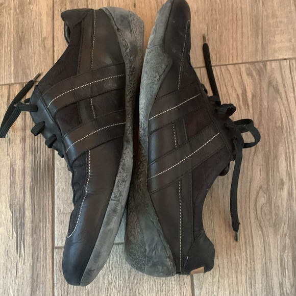 Mens Coach casual lace up shoes. - Picture 3 of 6